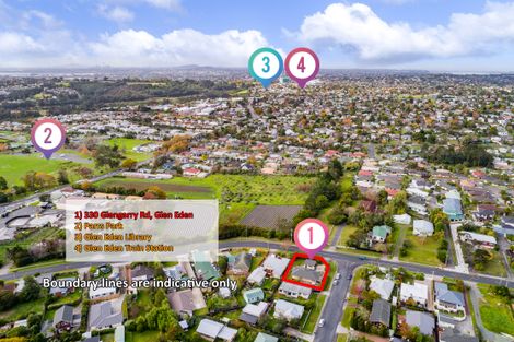 Photo of property in 330 Glengarry Road, Glen Eden, Auckland, 0602