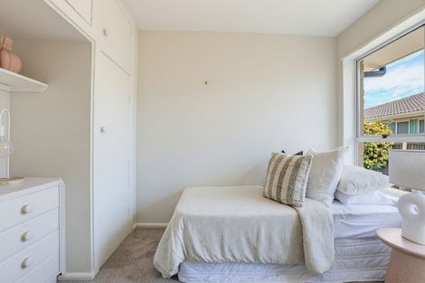 Photo of property in 4 Loreto Place, Hornby, Christchurch, 8042