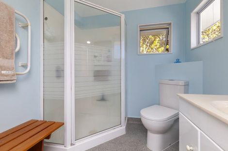 Photo of property in 6b Wharemauku Road, Raumati Beach, Paraparaumu, 5032