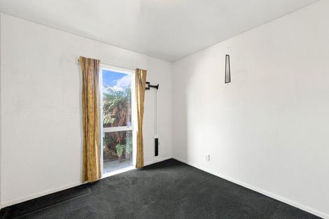Photo of property in 84a Mackworth Street, Woolston, Christchurch, 8062