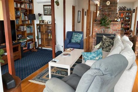 Photo of property in 51 Killarney Avenue, Torbay, Auckland, 0630