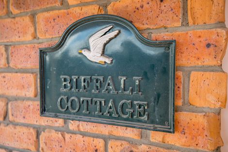 Photo of property in 11a Bridge Street, New Brighton, Christchurch, 8062