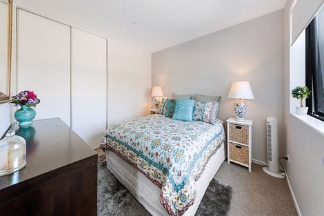 Photo of property in 27 Tahuhu Road, Mount Wellington, Auckland, 1062