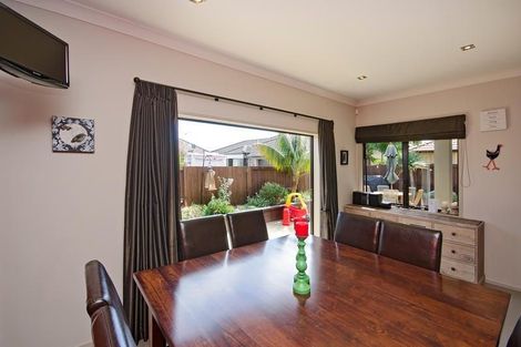 Photo of property in 144 Tuihana Drive, Papamoa Beach, Papamoa, 3118
