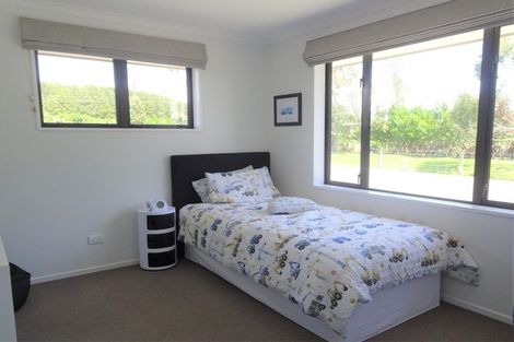 Photo of property in 114 Golf Links Road, Ruatapu, Hokitika, 7883