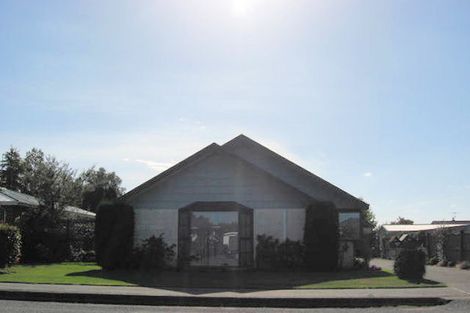 Photo of property in 6 Shearer Street, Tinwald, Ashburton, 7700