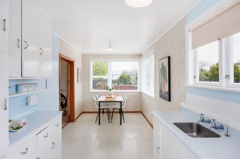 Photo of property in 5 Kaituna Street, Milson, Palmerston North, 4414