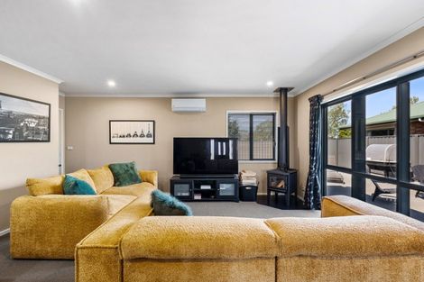 Photo of property in 11 Lewis Way, Poraiti, Napier, 4112