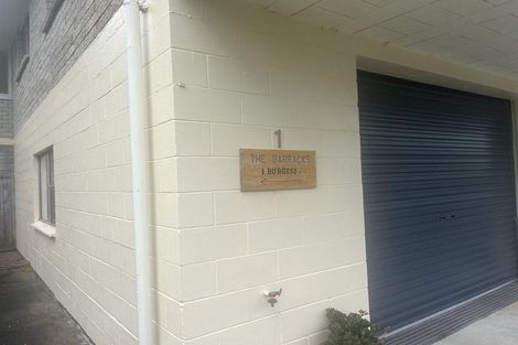 Photo of property in 1 Burgess Street, Te Aroha, 3320