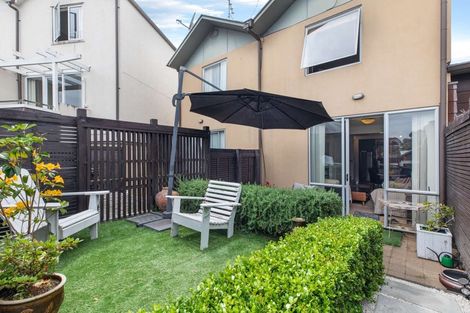 Photo of property in 50 Kirikiri Lane, East Tamaki, Auckland, 2013