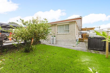 Photo of property in 2/224 Russell Road, Manurewa, Auckland, 2102
