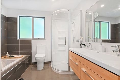 Photo of property in 275 Centaurus Road, Hillsborough, Christchurch, 8022