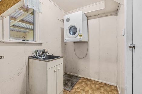 Photo of property in 82 Strange Street, Waitara, 4320
