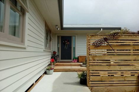 Photo of property in 6-8a Avenue Road, West End, Timaru, 7910