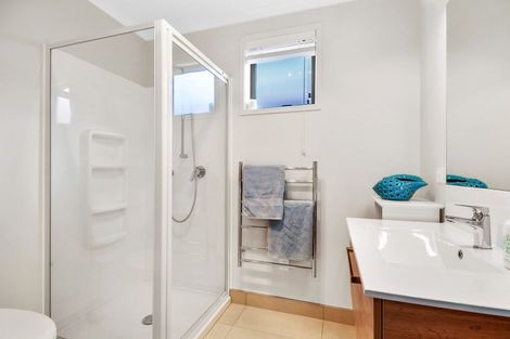 Photo of property in 52 Walter Merton Road, Hobsonville, Auckland, 0616