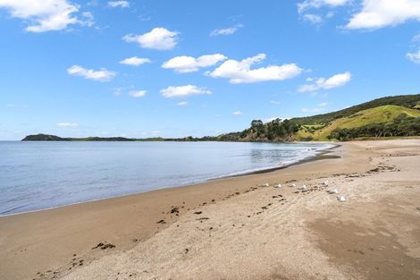 Photo of property in 178 Ngahau Bay Road, Helena Bay, Hikurangi, 0184