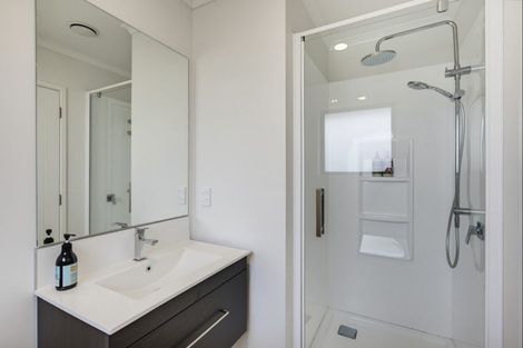 Photo of property in 42 Tainui Street, Levin, 5510