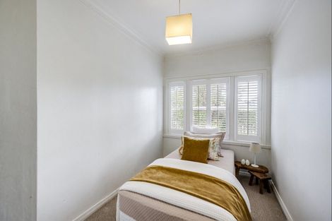 Photo of property in 504 Market Street South, Hastings, 4122