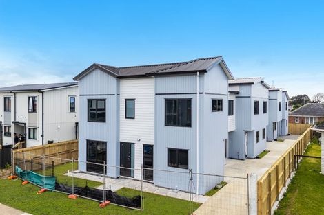 Photo of property in 11 Healy Road, Manurewa, Auckland, 2102