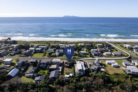 Photo of property in 262 Seaforth Road, Waihi Beach, 3611