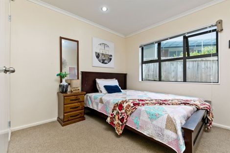 Photo of property in 84 Tiriwa Drive, Massey, Auckland, 0614