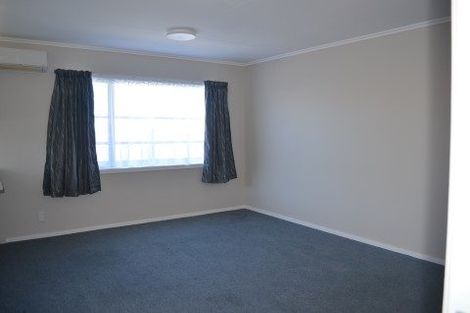Photo of property in 36 Cypress Drive, Maungaraki, Lower Hutt, 5010