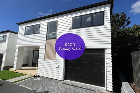 Photo of property in 10/535 Swanson Road, Ranui, Auckland, 0612