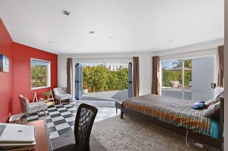 Photo of property in 29 Glucina Avenue, West Harbour, Auckland, 0618