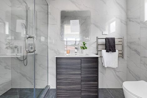 Photo of property in 70b Cargill Street, Papakura, 2110