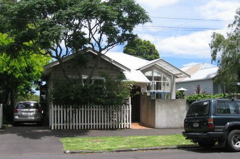 Photo of property in 13 Rautangi Road, Mount Eden, Auckland, 1024