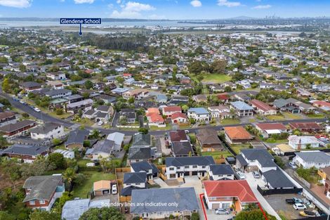 Photo of property in 4237 Great North Road, Glendene, Auckland, 0602