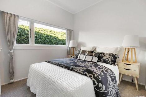 Photo of property in 1/22 Northumberland Avenue, Belmont, Auckland, 0622