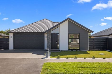 Photo of property in 35 Whitburn Avenue, Halswell, Christchurch, 8025