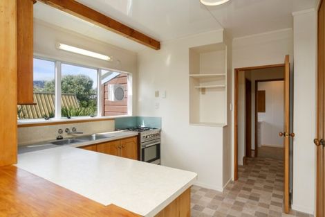 Photo of property in 2/16 Puriri Street, Hilltop, Taupo, 3330