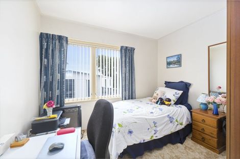 Photo of property in 4 Glen Norman Avenue, Henderson, Auckland, 0610