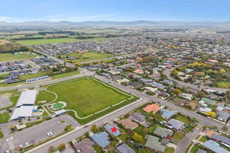 Photo of property in 70 Pentecost Road, Rangiora, 7400