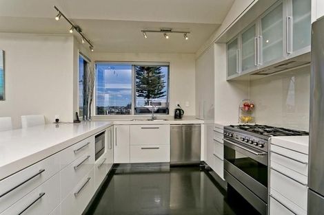 Photo of property in 34 Beach Road, Castor Bay, Auckland, 0620