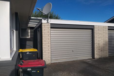 Photo of property in 2/129 Maidstone Road, Ilam, Christchurch, 8041