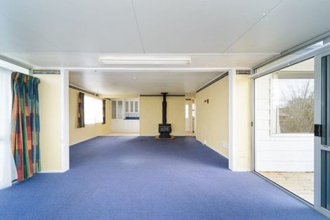 Photo of property in 50 Acacia Street, Kelvin Grove, Palmerston North, 4414