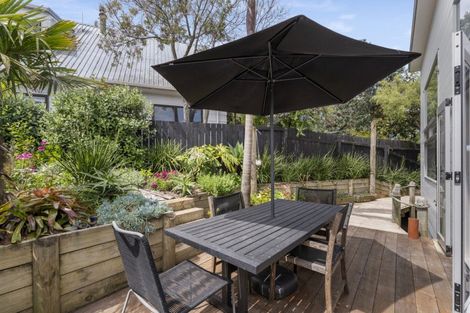 Photo of property in 81b Valley Road, Mount Maunganui, 3116