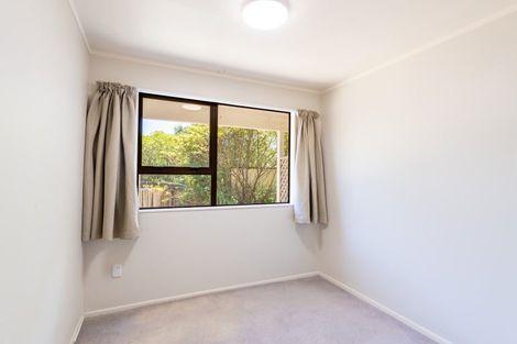 Photo of property in 22 Exploration Way, Whitby, Porirua, 5024