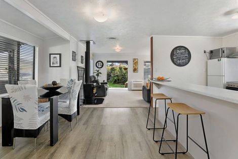 Photo of property in 28 Pukehangi Road, Pukehangi, Rotorua, 3015