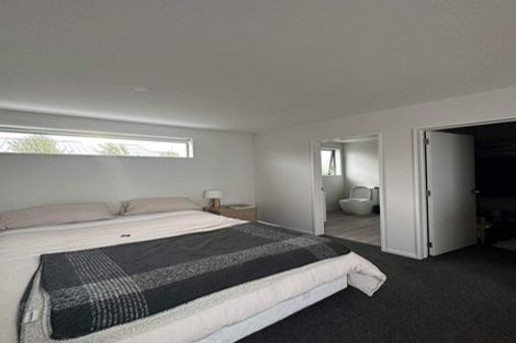 Photo of property in 2/368 Hereford Street, Linwood, Christchurch, 8011