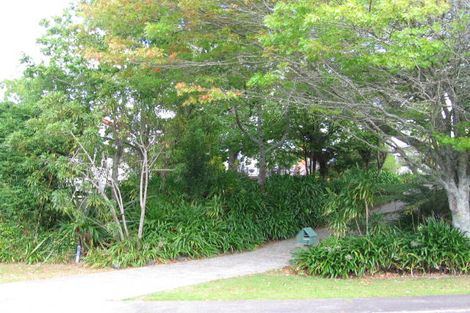 Photo of property in 48 William Souter Street, Forrest Hill, Auckland, 0620