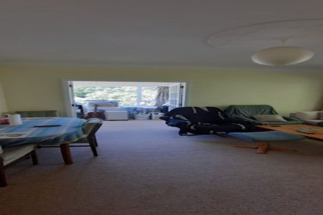 Photo of property in 64 Rolleston Street, Mount Cook, Wellington, 6021