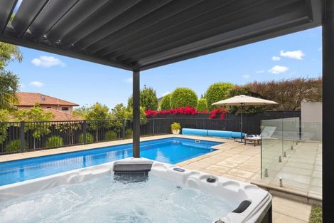 Photo of property in 18 Armstrong Farm Drive, East Tamaki Heights, Auckland, 2016