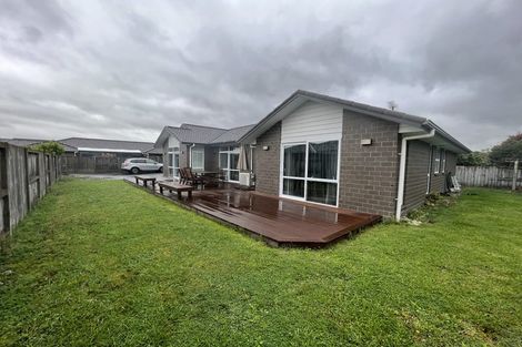 Photo of property in 13 Allgood Place, Rototuna North, Hamilton, 3210