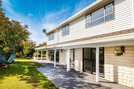 Photo of property in 4 Rowanwood Close, Halswell, Christchurch, 8025