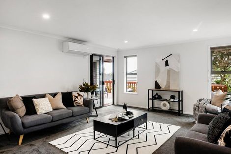 Photo of property in 8 Cleeve Close, Huntington, Hamilton, 3210