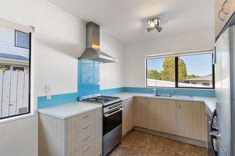 Photo of property in 2/135 Spinella Drive, Bayview, Auckland, 0629